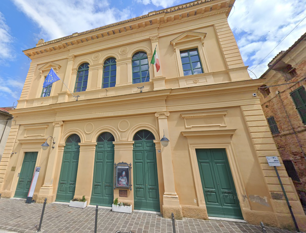 Teatro comunale V. Alfieri